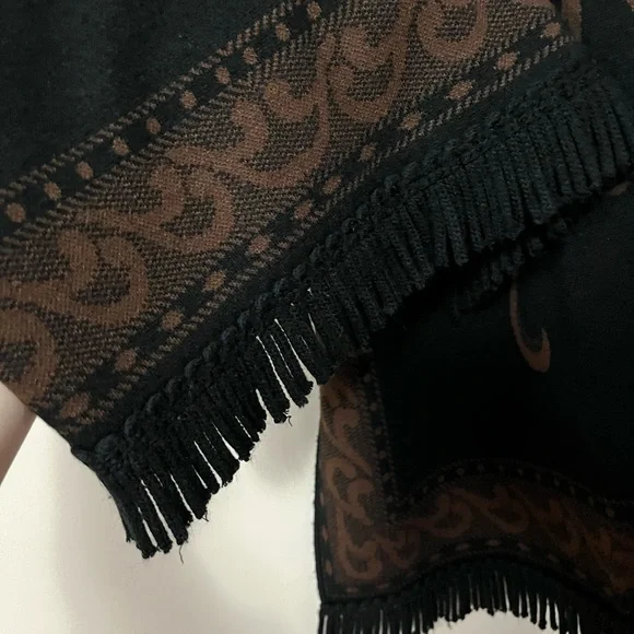 Nina Leonard Black and Brown Wrap Scarf - Picture 3 of 4